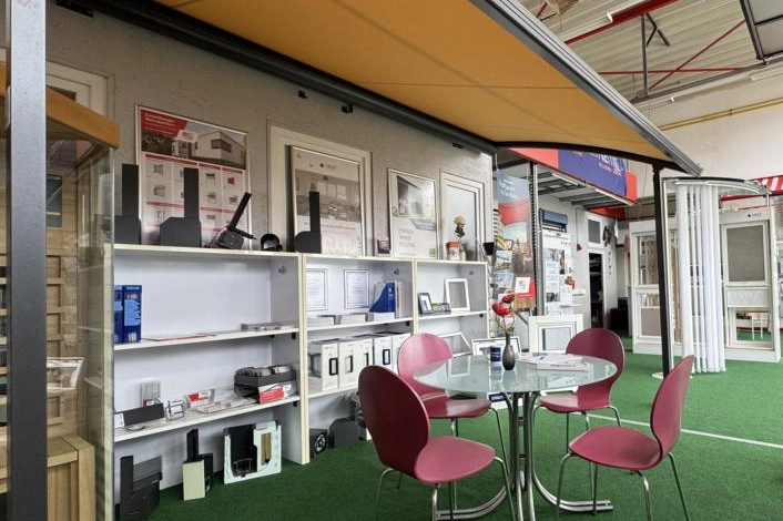 Pergolamarkise in der Ausstellung von Kranzer & Pretti